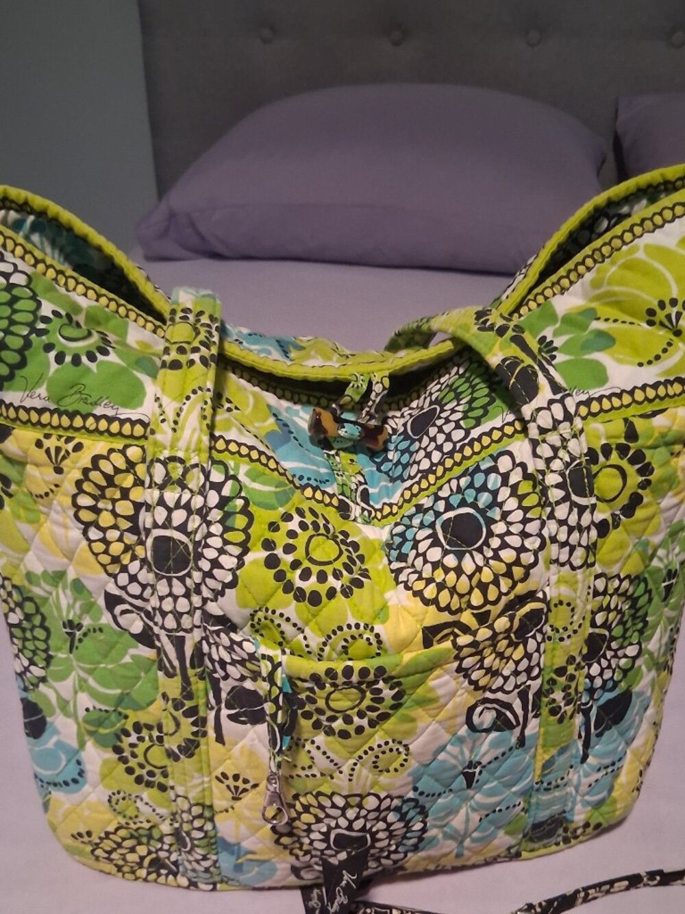 Beautiful Large Multi color Vera Bradley Tote